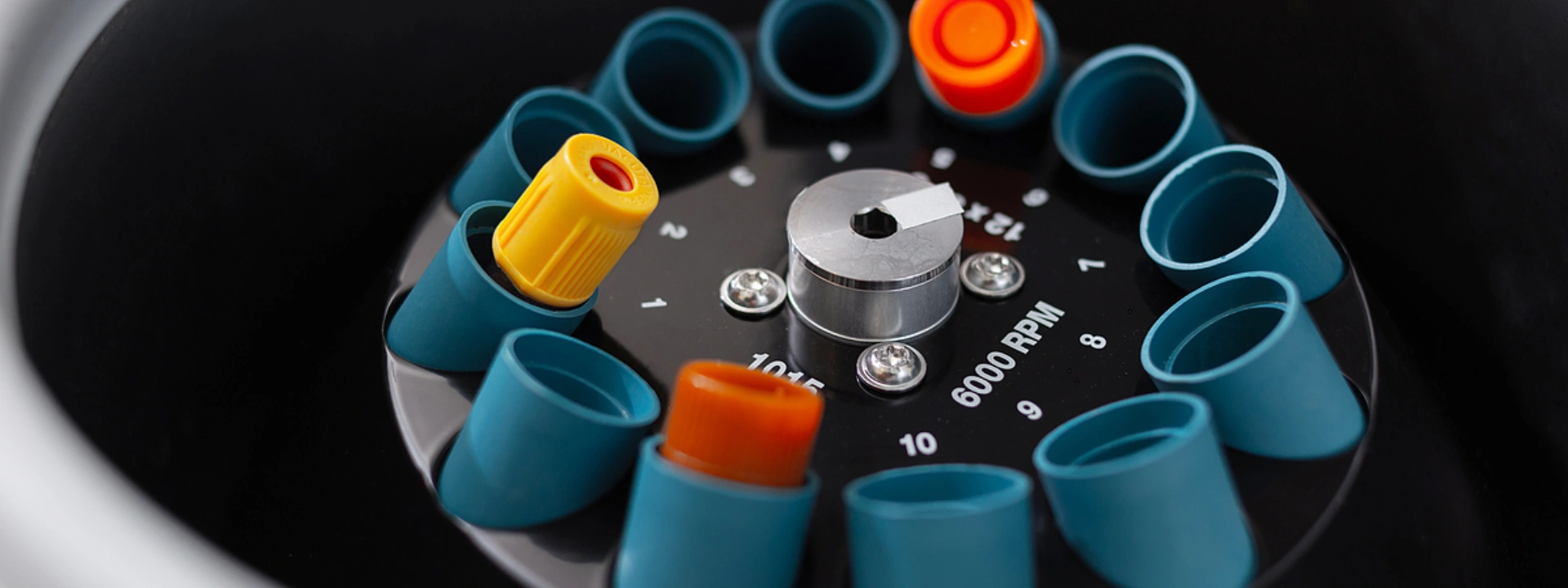 Compact Motion Solutions for IVD and Medical Automation Compact Motion Solutions for IVD and Medical Automation